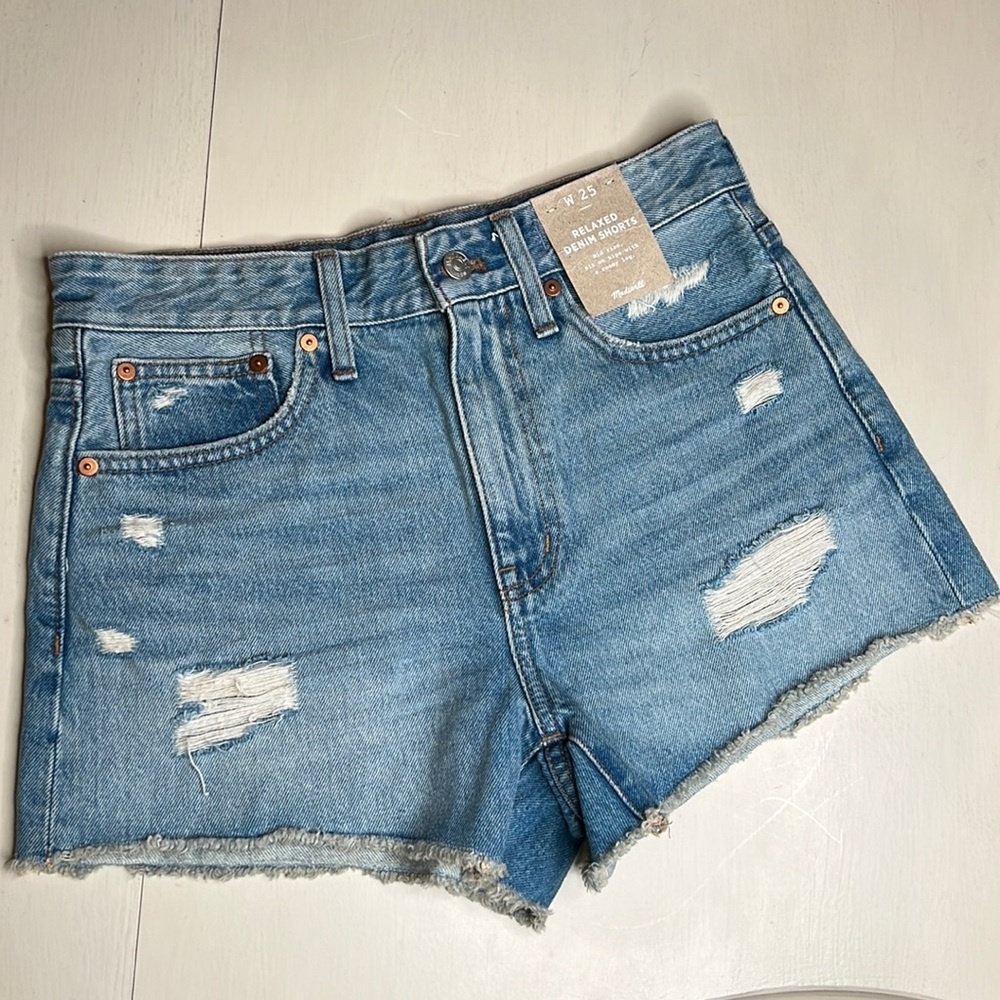 NWT - Madewell Relaxed Denim Shorts - Size 25